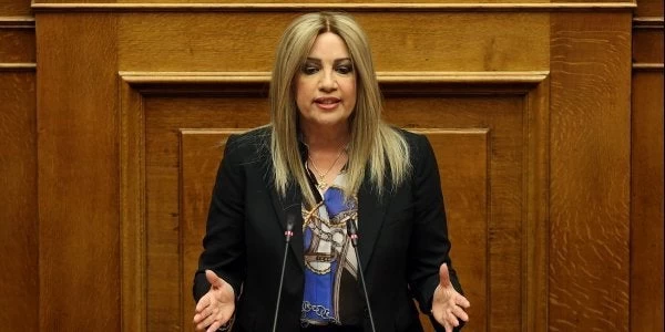 Ψυχορραγεί το ΚΙΝΑΛ: Παραιτήθηκαν 108 μέλη!